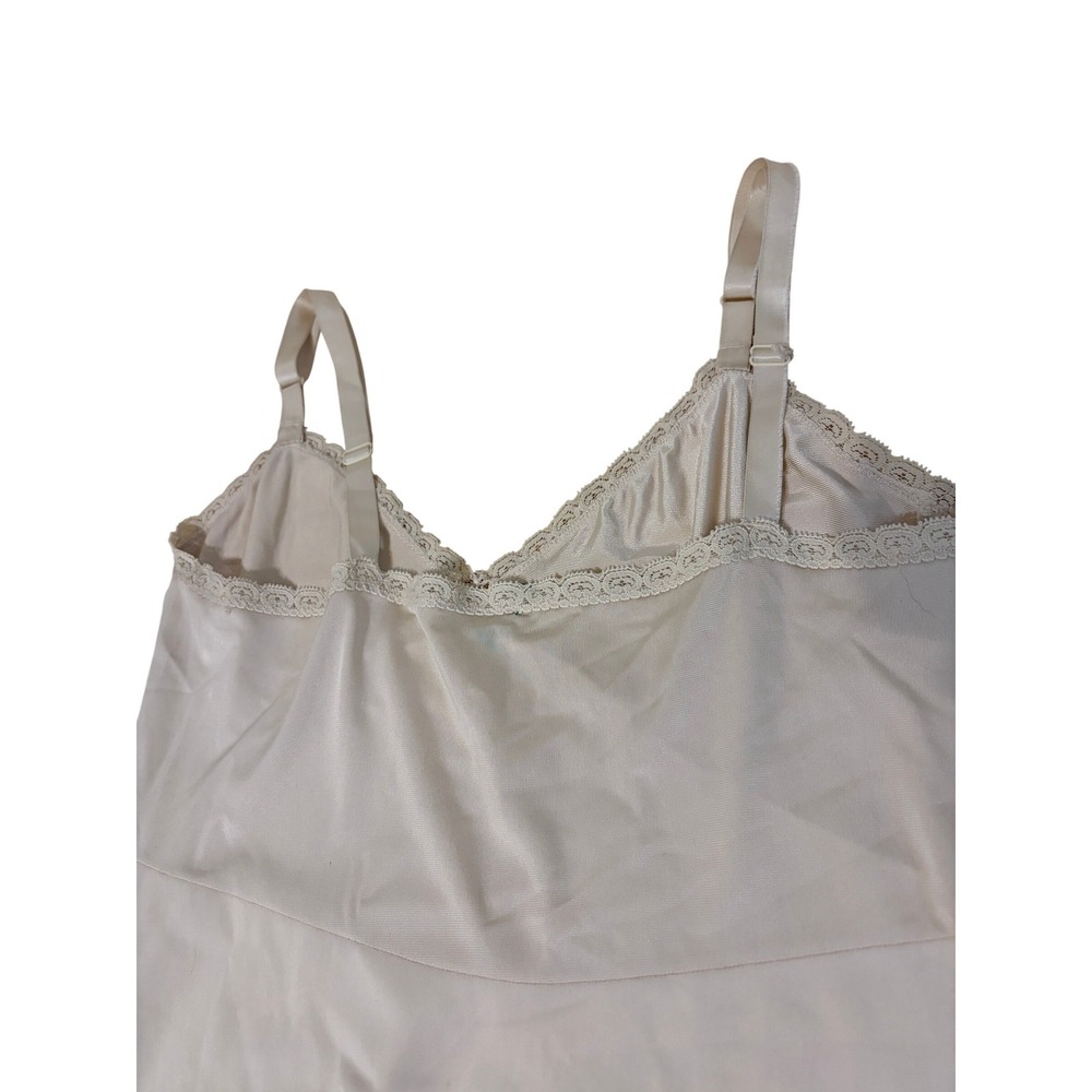 Vintage Cream‎ Lace Trim Full Slip Dress Adjustable Straps 25" from Bust Size 32 - Picture 2 of 6